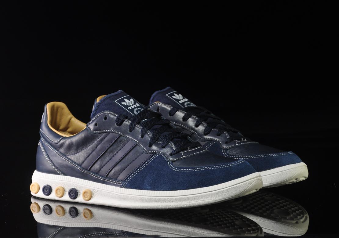 ファイナル・アンカル adidas Originals Handball 5 Plug | V22787 | AFEW STORE